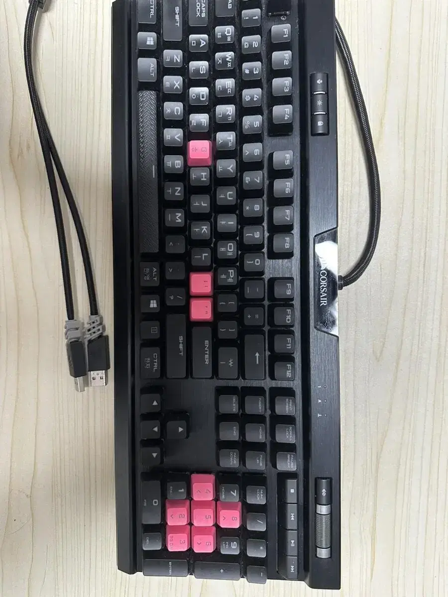 커세어 k70 RGB Mk2 청축